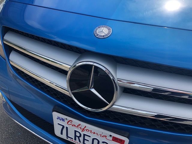 Elektryczny Mercedes Benz - import bezwypadkowegauta z USA Dwa miesiące temu kupiliśmy naszego pierwszego Mercedesa B. Podstawowe informacje na jego temat można j